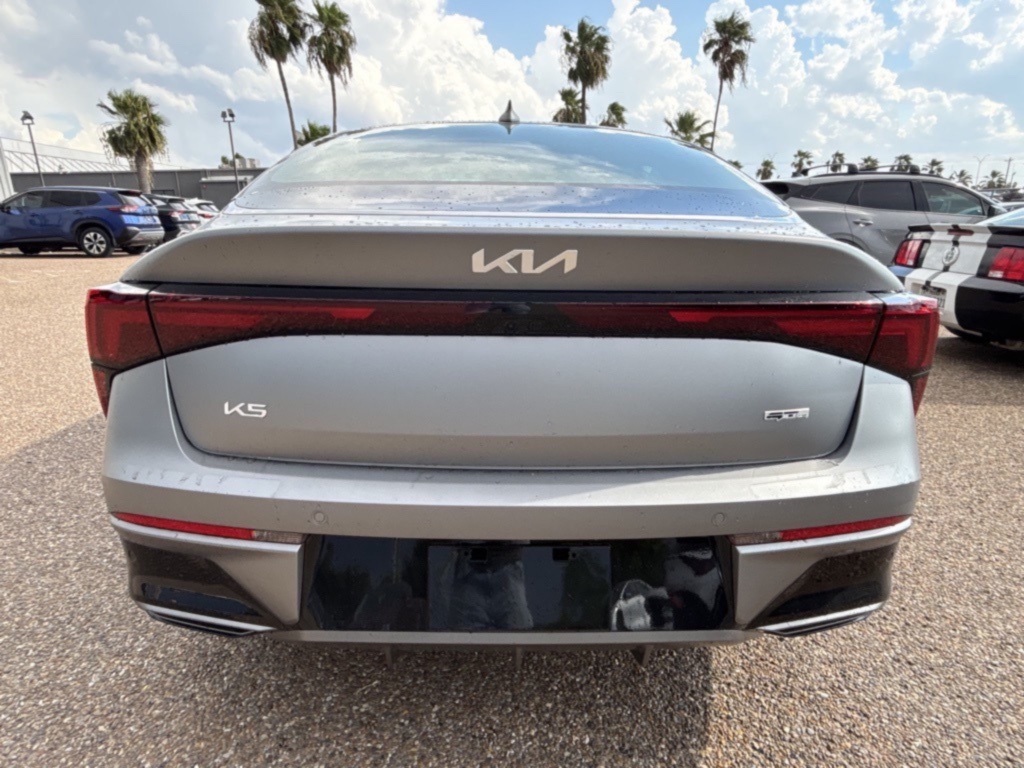 2026 Kia K5 GT-Line photo 6