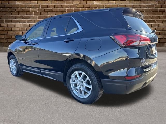 2024 Chevrolet Equinox LT photo 3