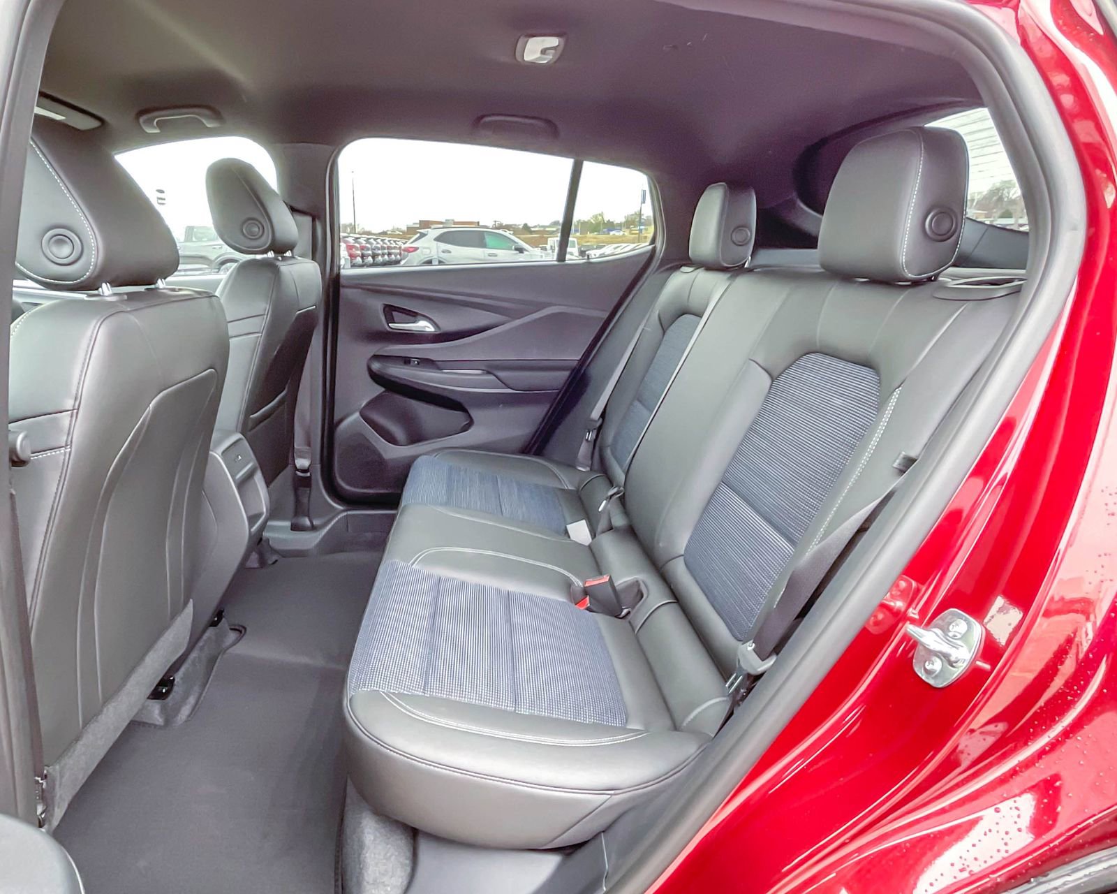 2025 Buick Envista Preferred photo 17