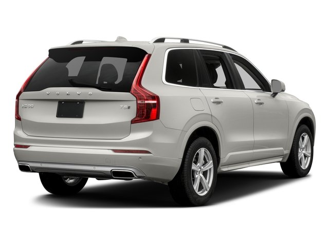 2017 Volvo XC90 Momentum photo 2
