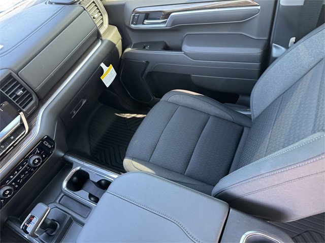 2025 Chevrolet Silverado 1500 LT photo 16
