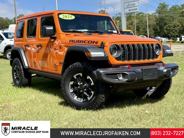 2025 Jeep Wrangler 4-Door Rubicon's photo