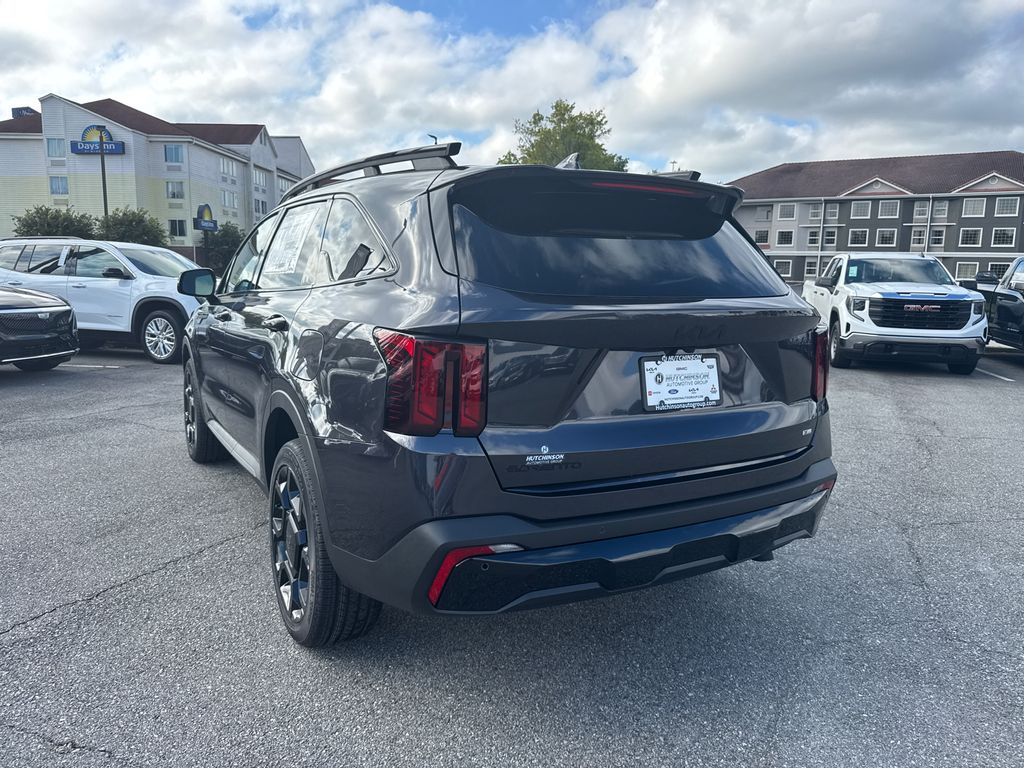 2026 Kia Sorento EX photo 2
