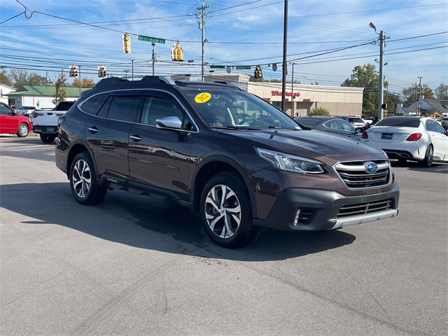 2022 Subaru Outback Touring XT photo 3