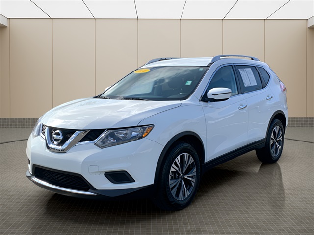 2016 Nissan Rogue S's photo
