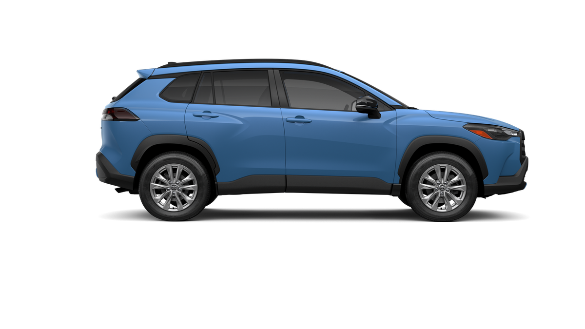 2026 Toyota Corolla Cross LE photo 44