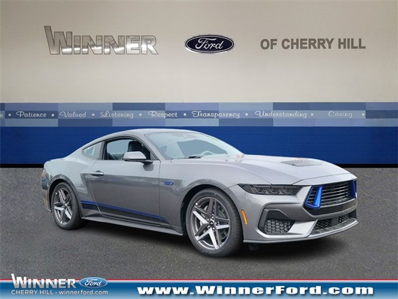 2024 Ford Mustang GT Premium's photo