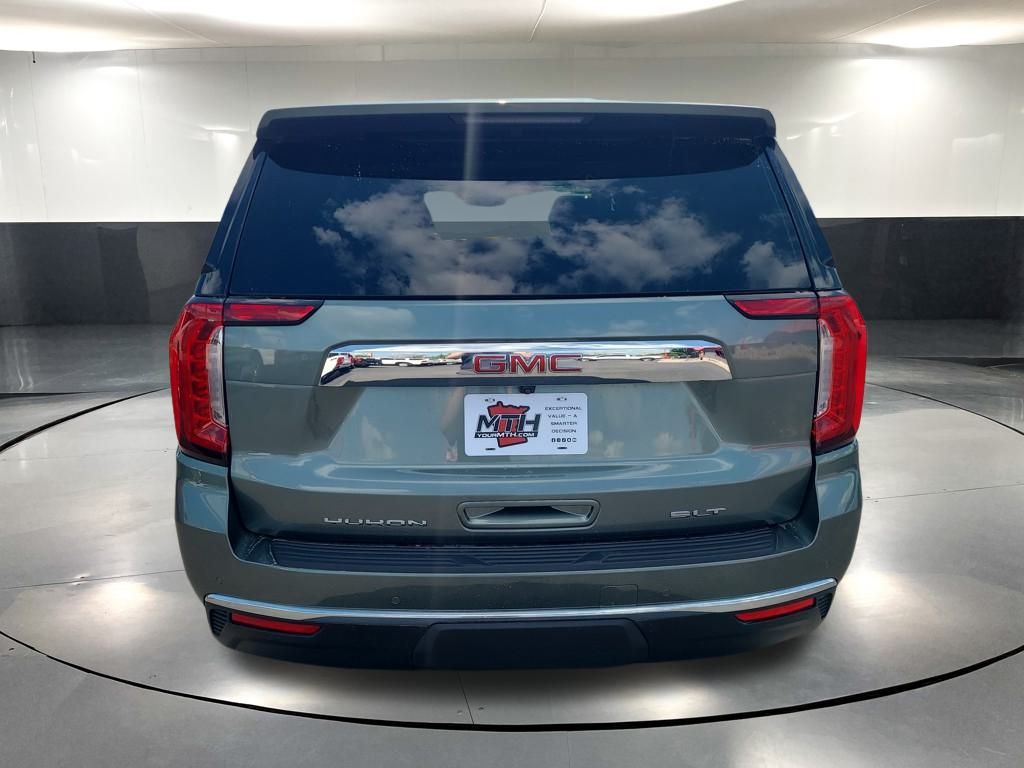 2023 Gmc Yukon SLT photo 4