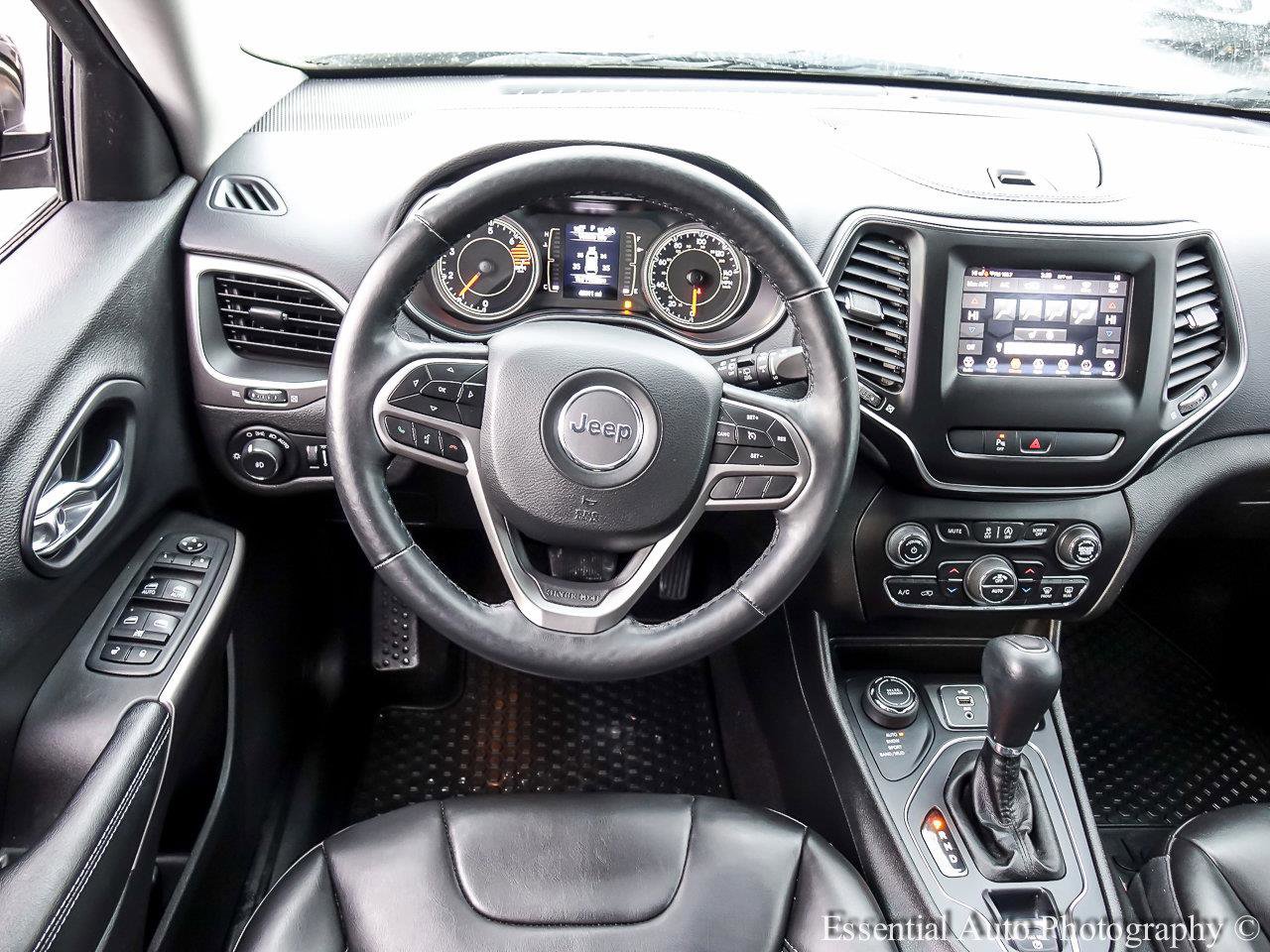 2019 JEEP CHEROKEE - Image 10