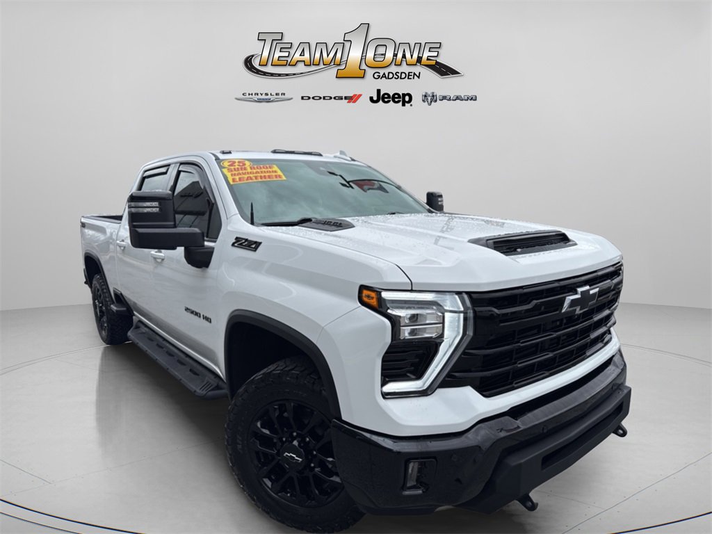 2025 Chevrolet Silverado 2500HD LTZ's photo