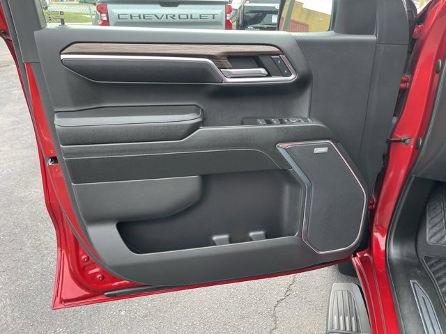 2023 Chevrolet Silverado 1500 RST photo 15