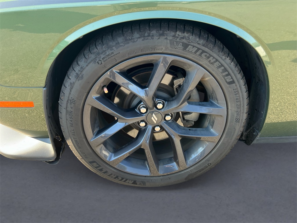 2021 Dodge Challenger GT photo 9