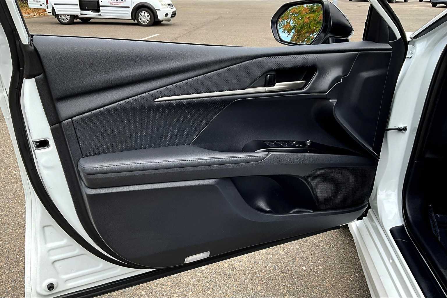 2025 Toyota Camry XSE photo 20