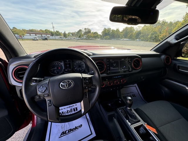 2021 Toyota Tacoma TRD Sport photo 17