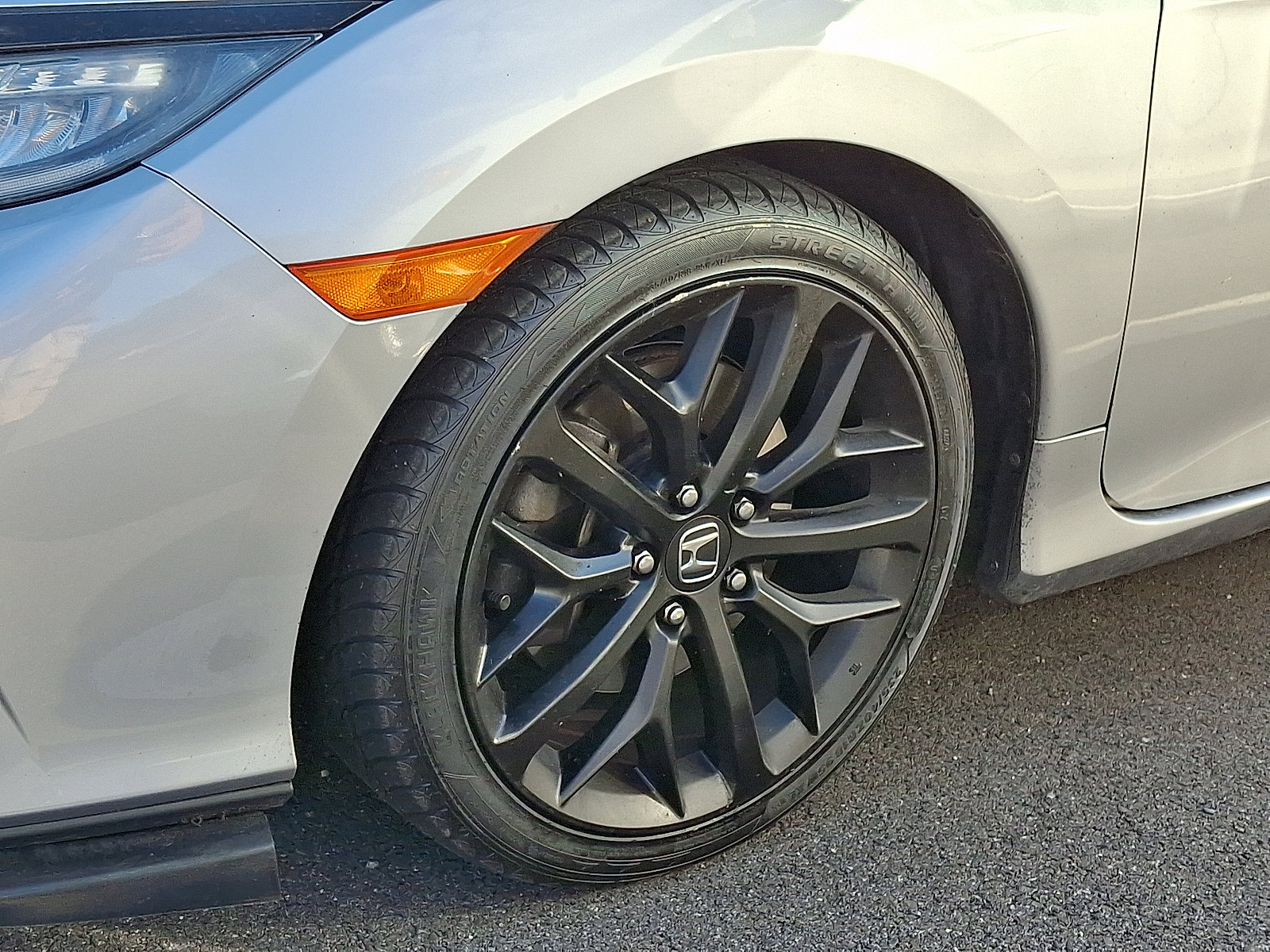 2020 Honda Civic Si photo 3
