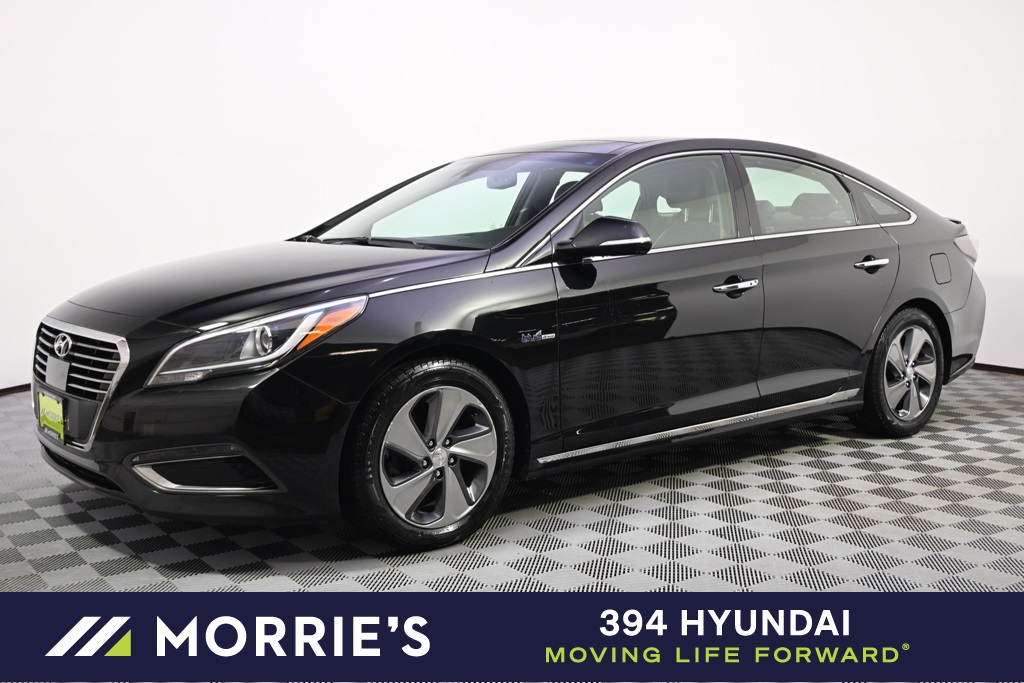 Used 2017 Hyundai Sonata Hybrid Limited with VIN KMHE34L30HA065121 for sale in St. Louis Park, Minnesota