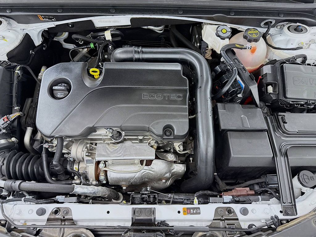 2024 Chevrolet Malibu LS photo 24