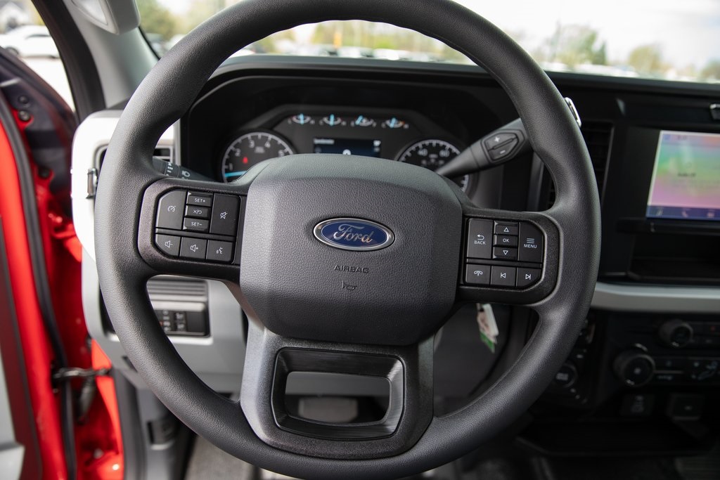2025 Ford F-350 XL photo 31
