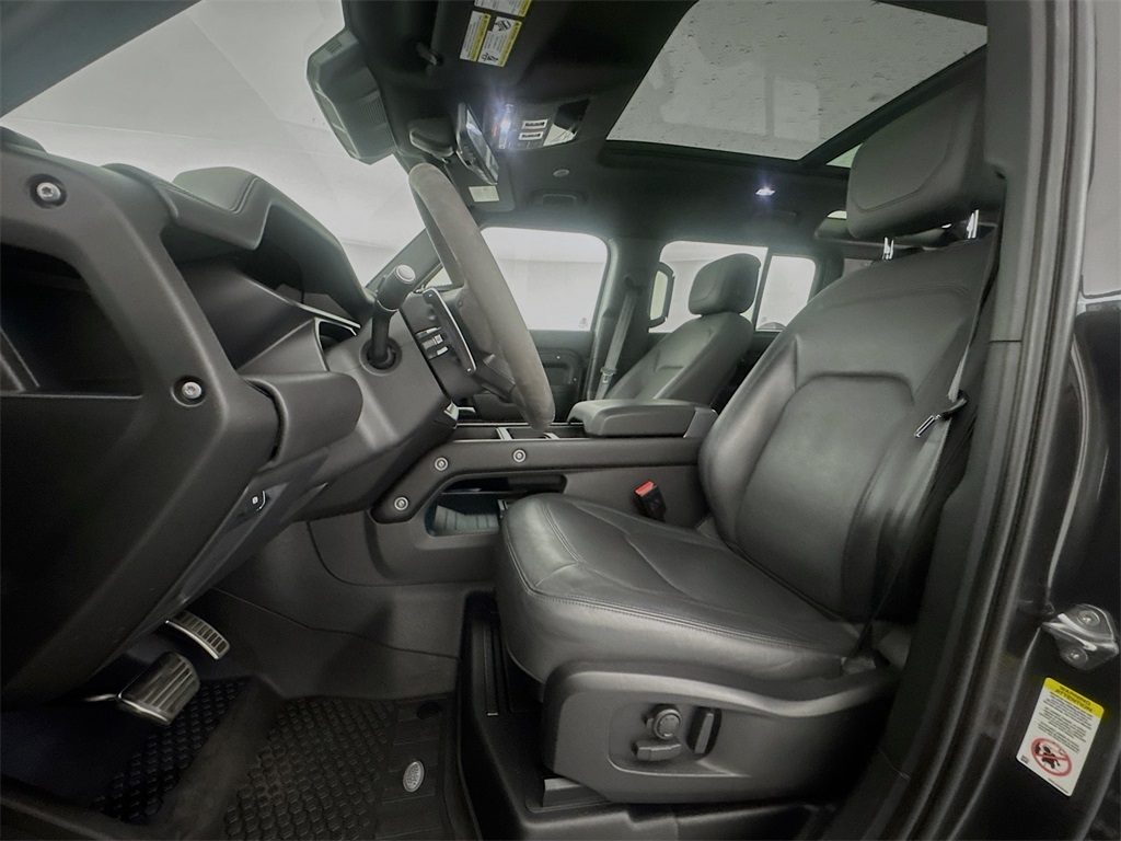 2023 Land Rover Defender 110 Carpathian Edition photo 20