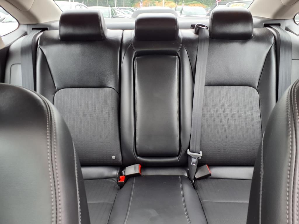 2023 Toyota RAV4 LE photo 30