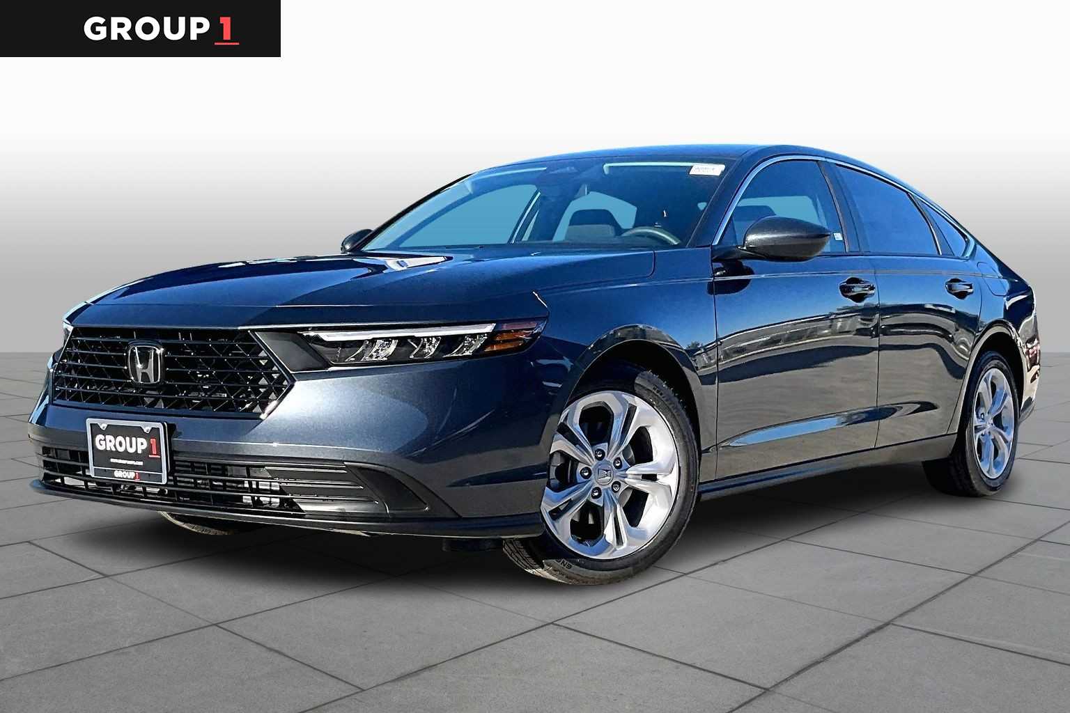 2025 Honda Accord LX's photo