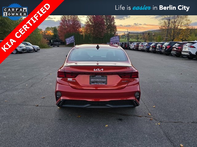 2022 Kia Forte GT-Line photo 3