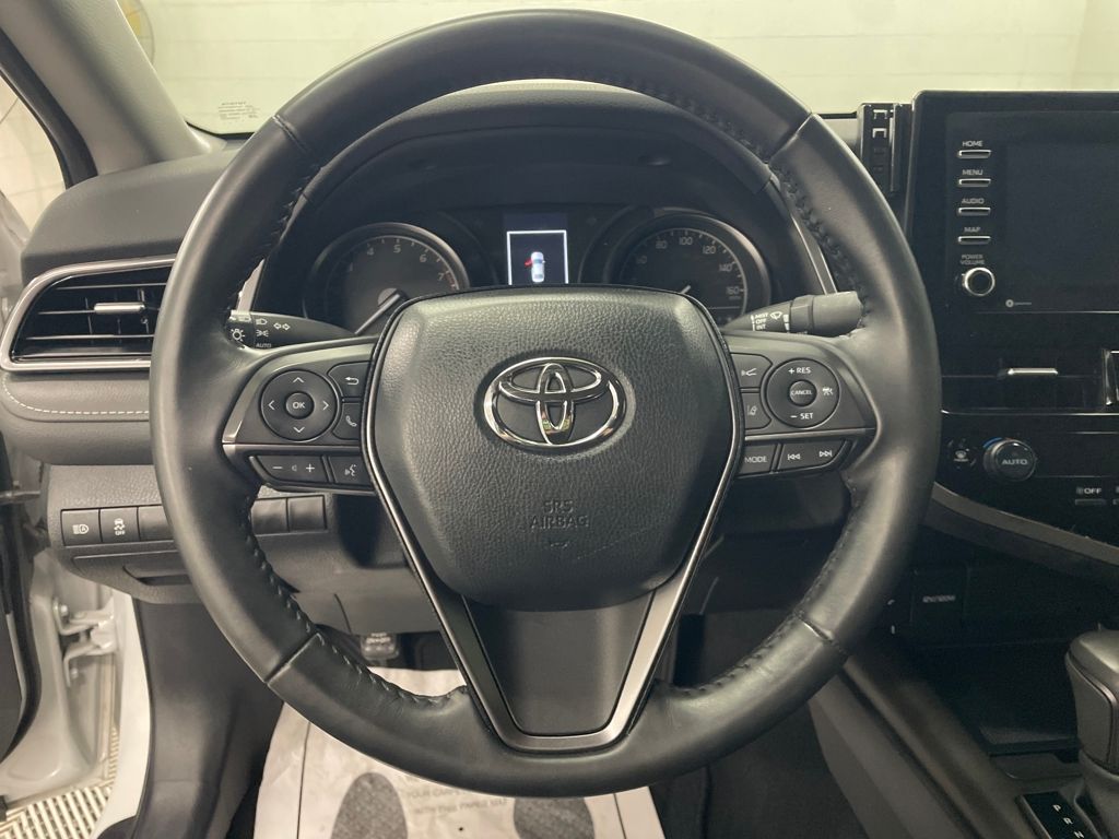 2024 Toyota Camry SE photo 14