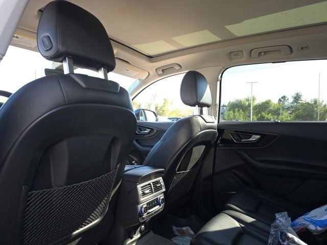 2018 Audi Q7 Premium Plus photo 5