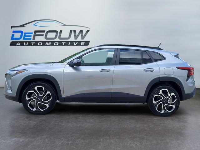 2025 Chevrolet Trax RS photo 6