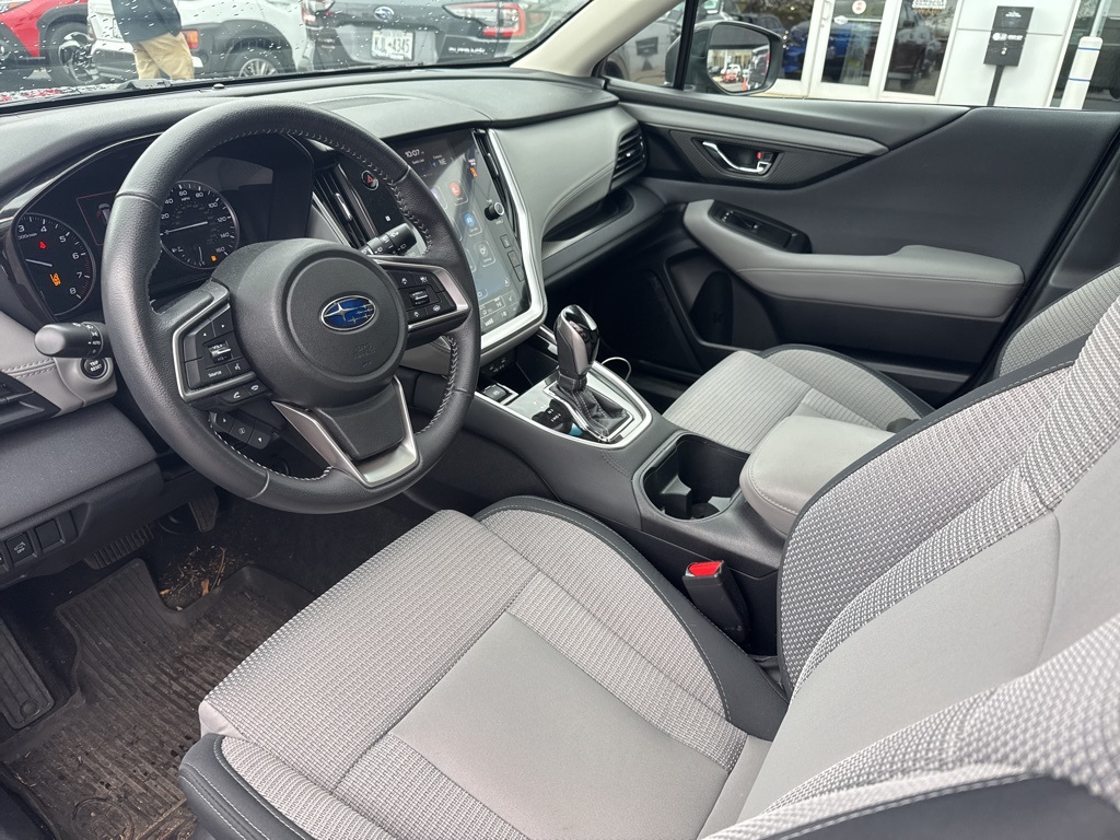 2020 Subaru Outback Premium photo 2