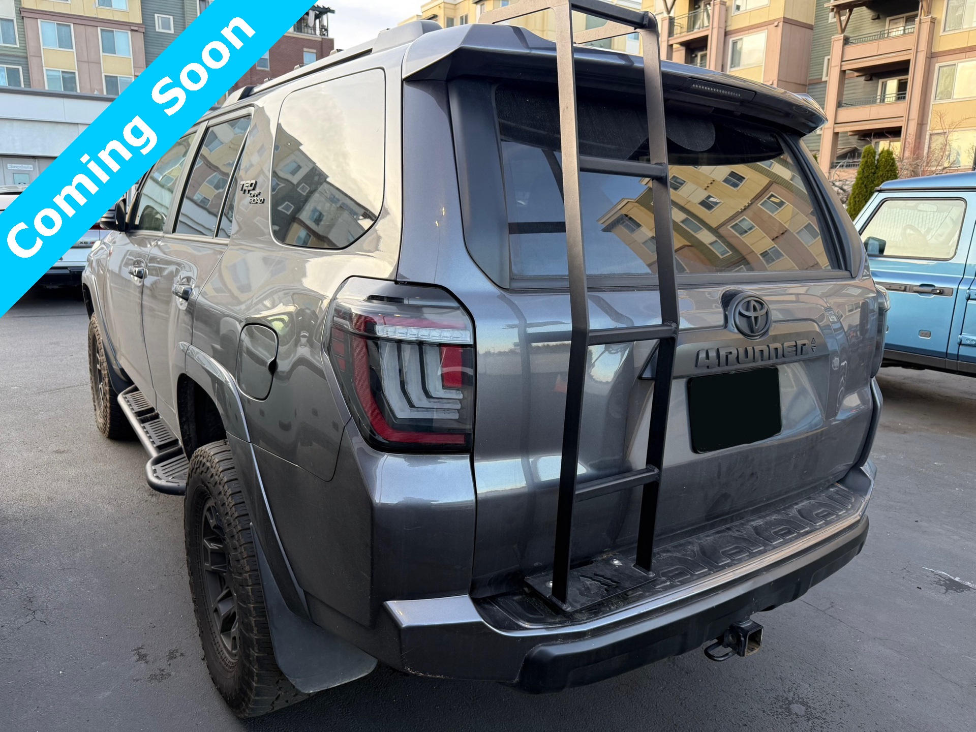 2023 Toyota 4Runner TRD Off-Road Premium photo 4