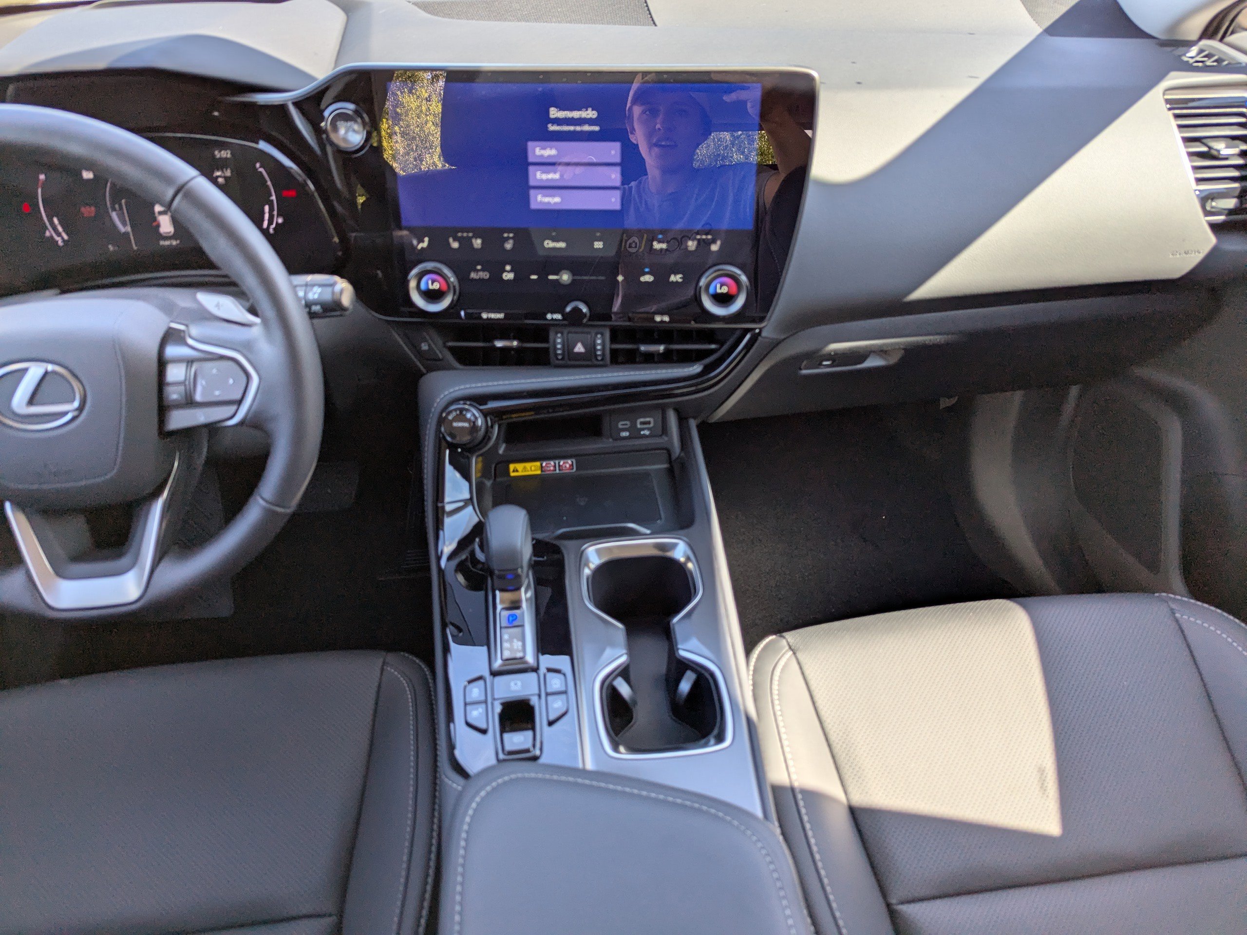 2026 Lexus NX 350 Premium photo 15