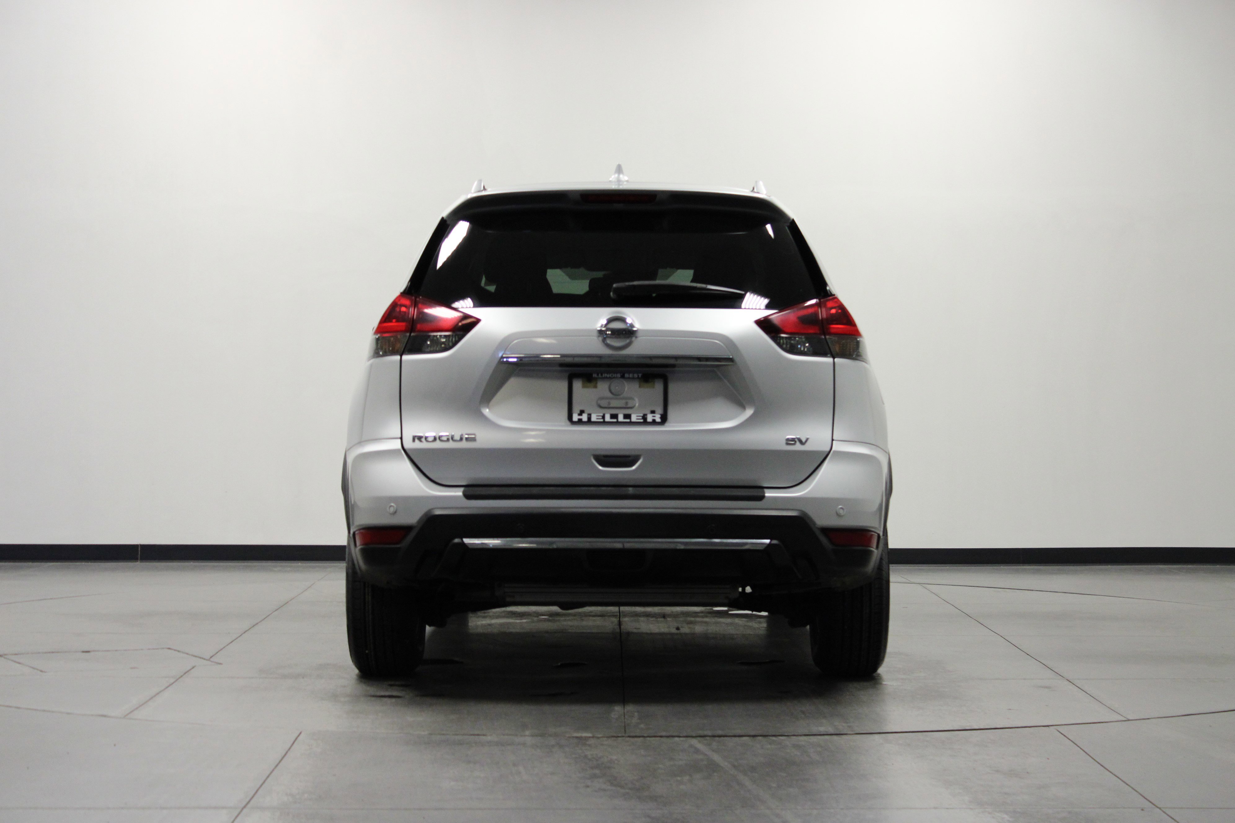 2020 Nissan Rogue SV photo 4