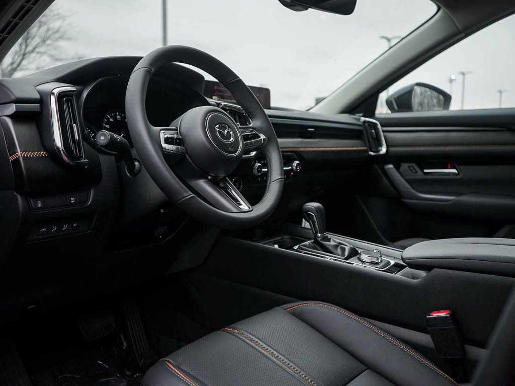 2025 Mazda CX-50 2.5 Premium Plus photo 17