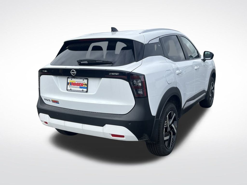 2026 Nissan Kicks SV photo 2
