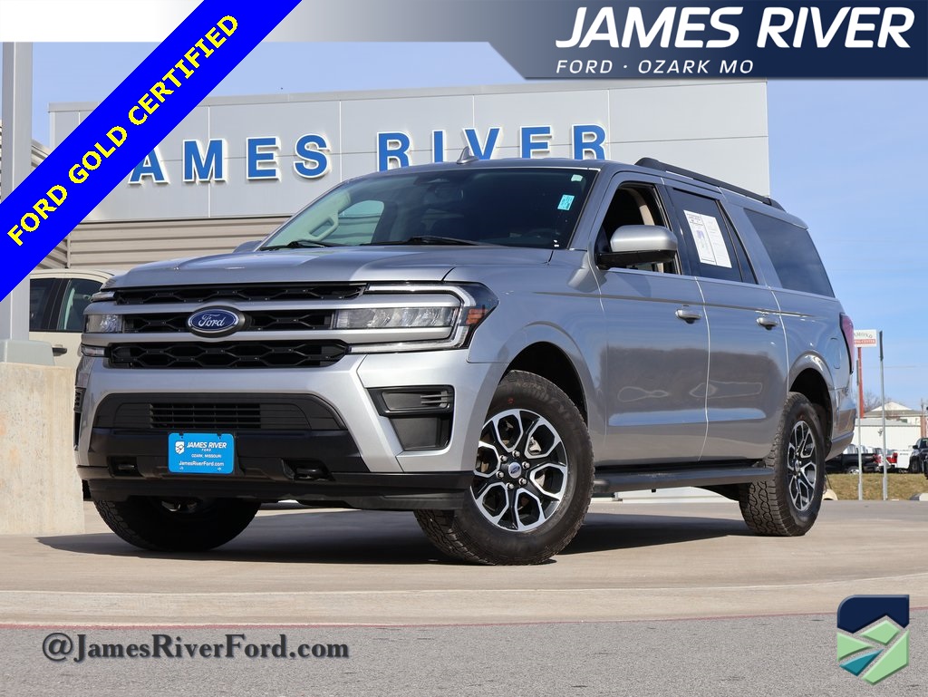 2022 Ford Expedition XLT's photo