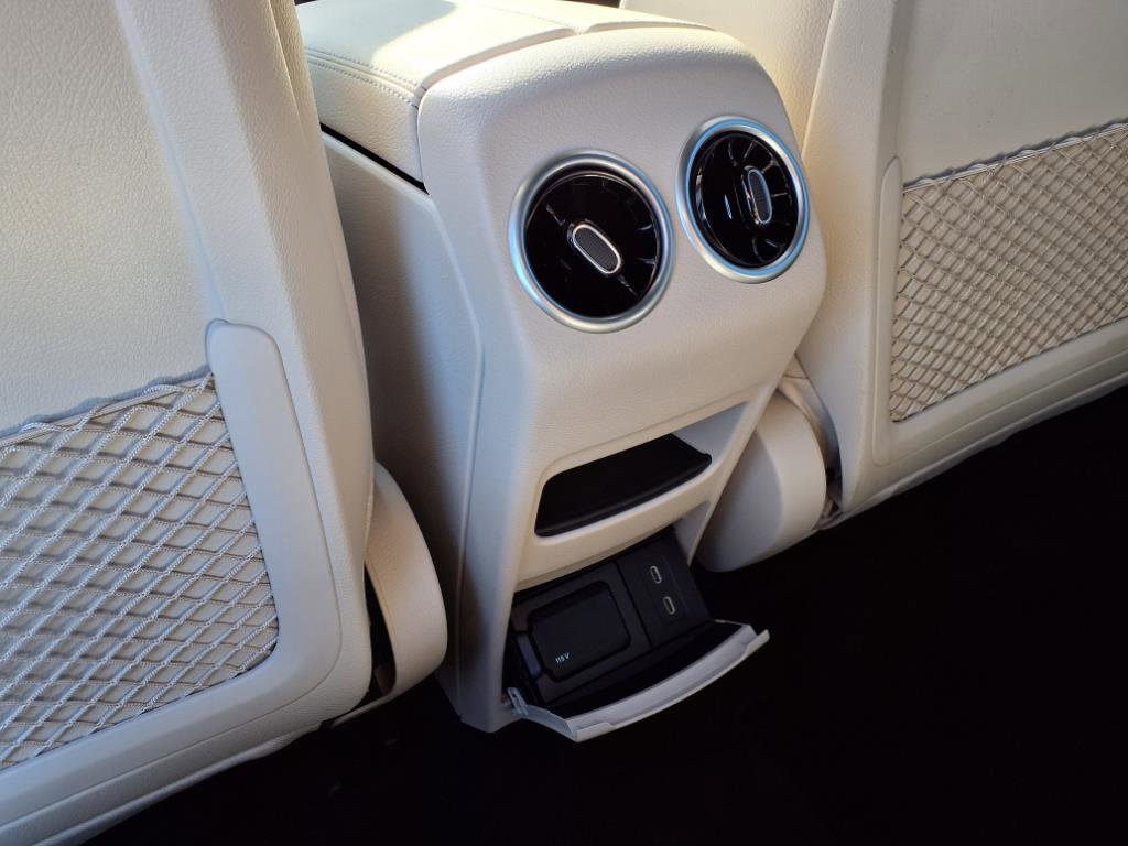 2026 Mercedes Benz GLA 250 photo 18