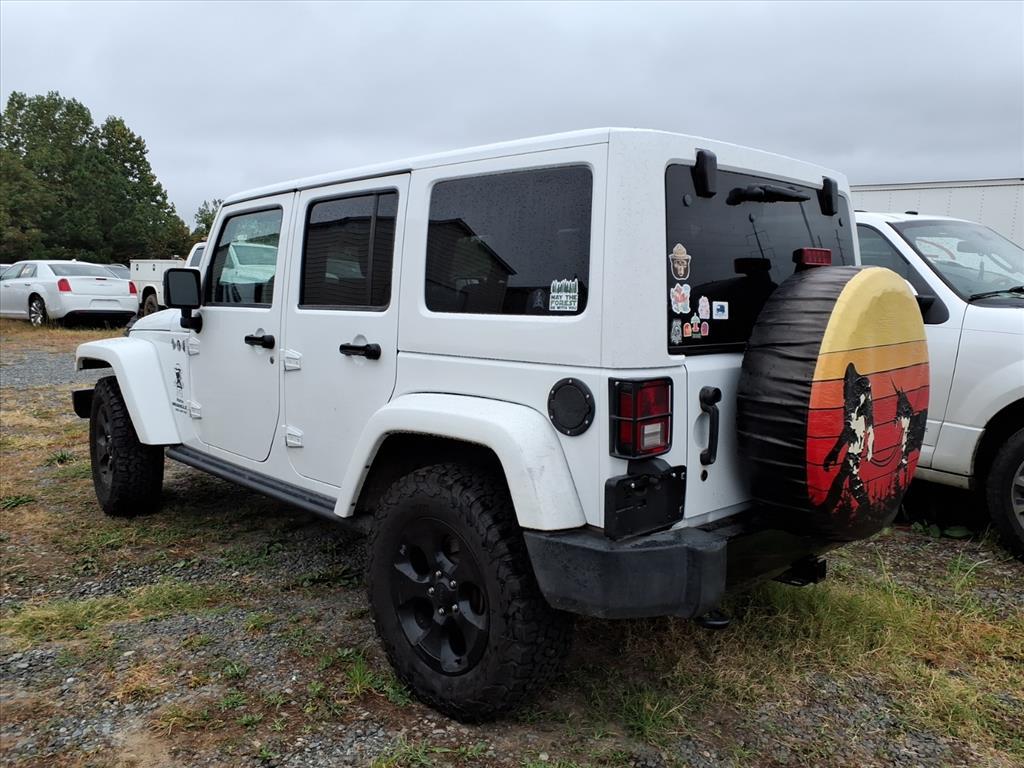 2015 Jeep Wrangler Unlimited Altitude photo 4