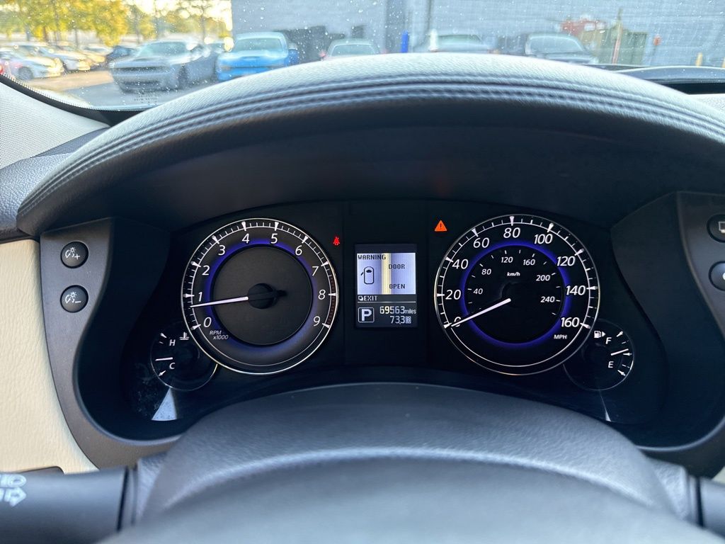 2017 Infiniti QX50 Base photo 9