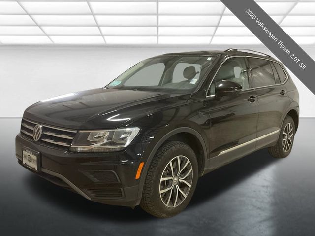 2020 Volkswagen Tiguan SE's photo