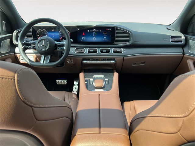 2025 Mercedes Benz GLS 450 4MATIC photo 10