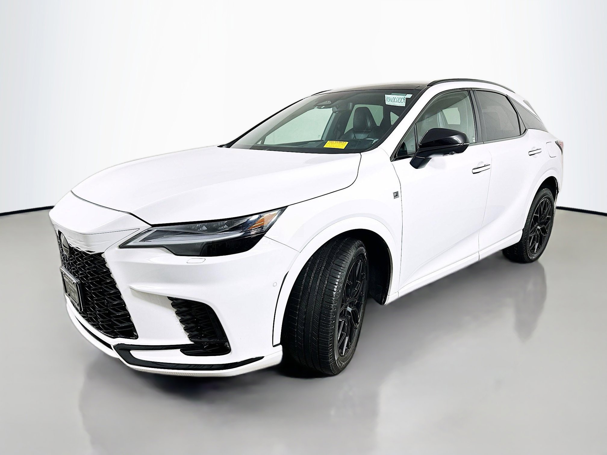 2023 Lexus RX 500h F SPORT Performance photo 3