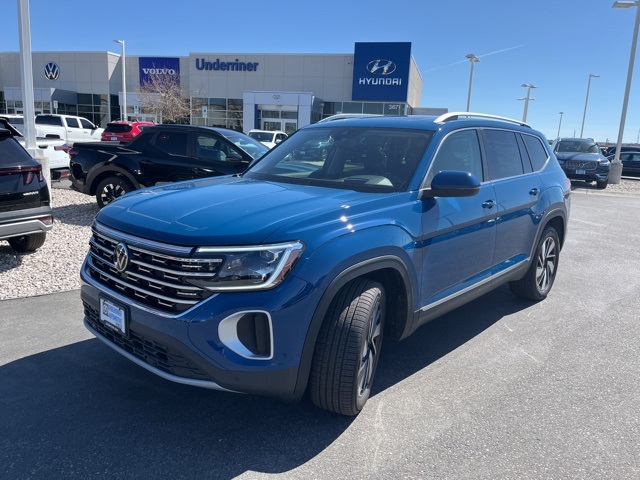 2025 Volkswagen Atlas SEL's photo