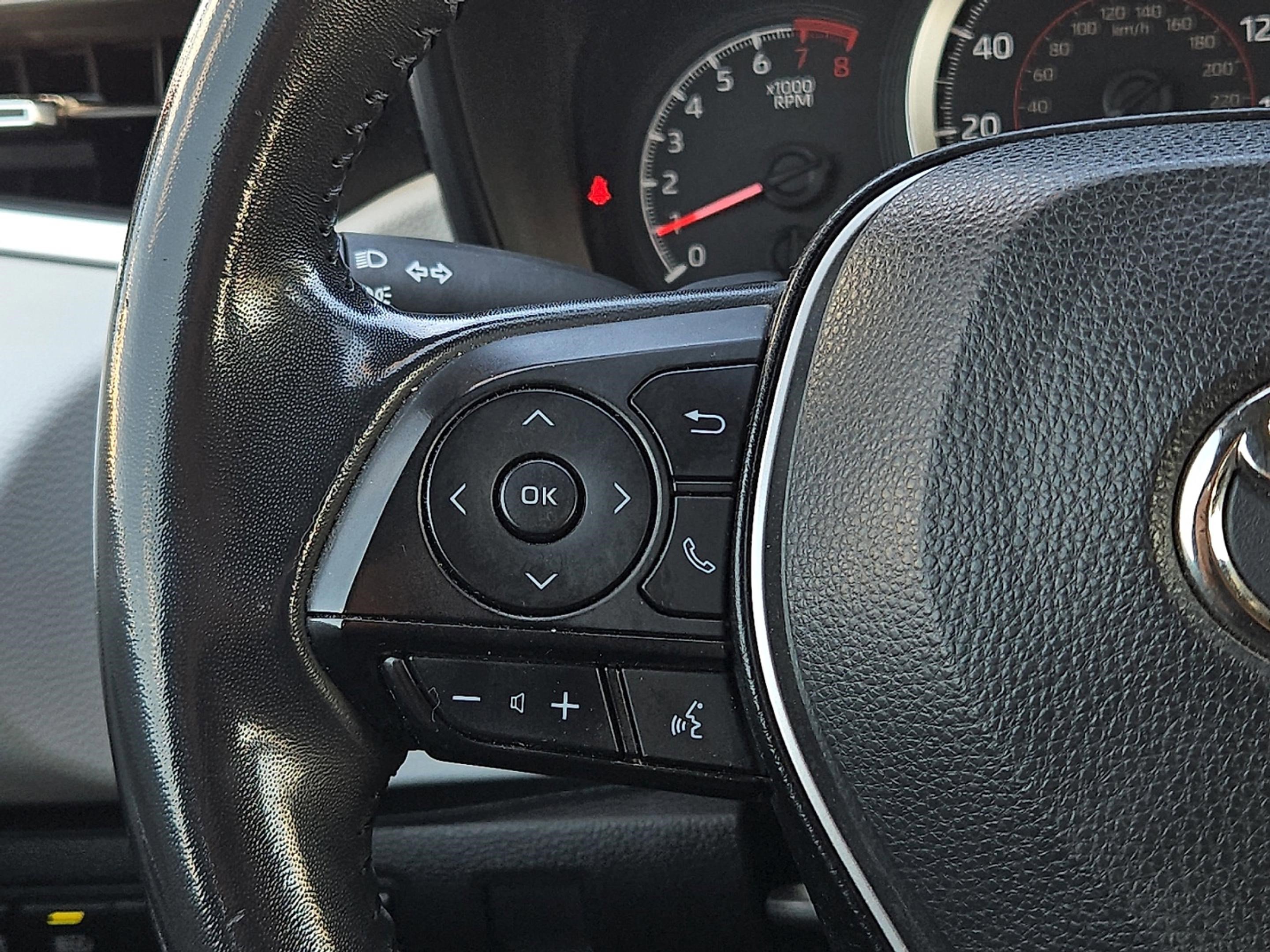 2022 Toyota Corolla SE photo 14