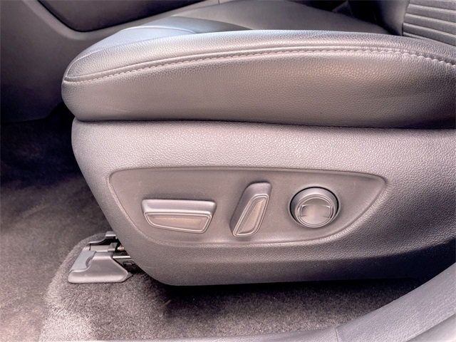 2024 Toyota Highlander XSE photo 4