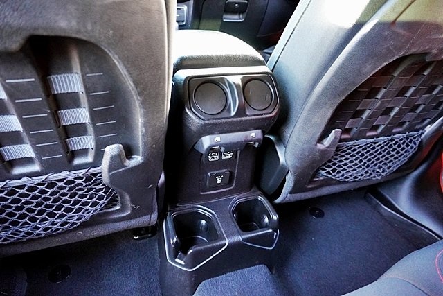 Used 2018 Orange Jeep Unlimited Rubicon image 23