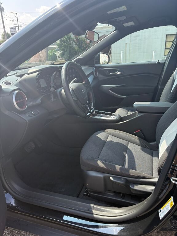 2024 Chevrolet Trax photo 9