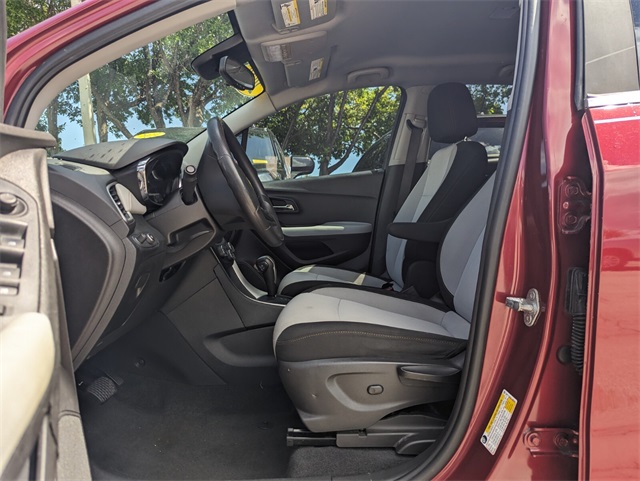 2020 Chevrolet Trax LT photo 6