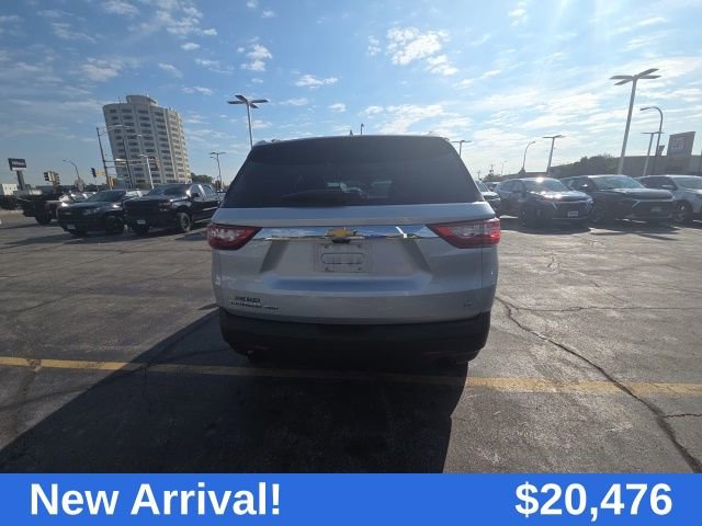 2019 Chevrolet Traverse Leather photo 2
