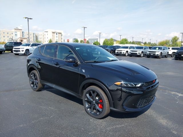 2025 Dodge Hornet GT Plus's photo